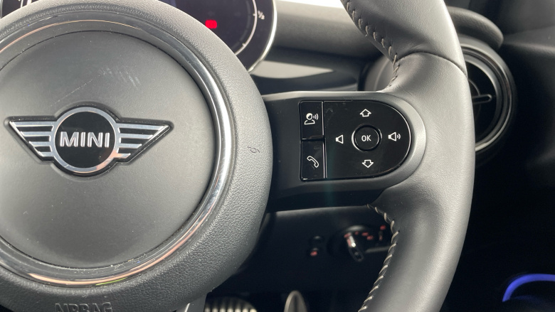 MINI Hatchback 1.5 Cooper Sport 5dr Auto Petrol Hatchback